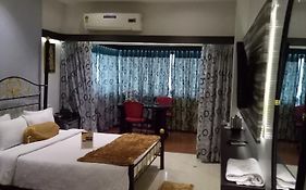 Prithvi Hotel Maninagar
